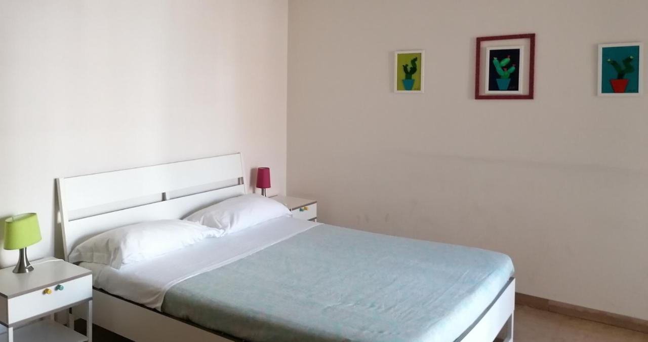Your Room In Katánie Exteriér fotografie